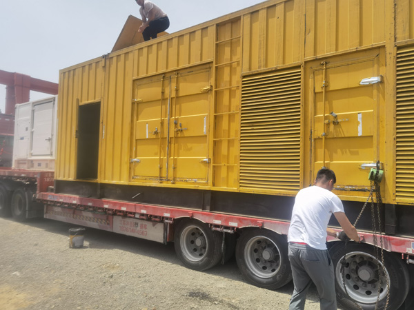 甘谷发电机出租100KW发电机需要什么规格的电缆线？